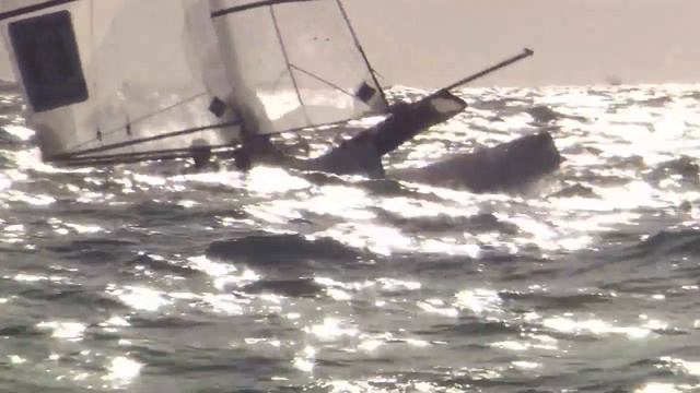 Perfect Abu Dhabi Conditions - Day 1 Highlights Part 2 смотреть онлайн