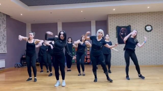 танец современный смотреть онлайн