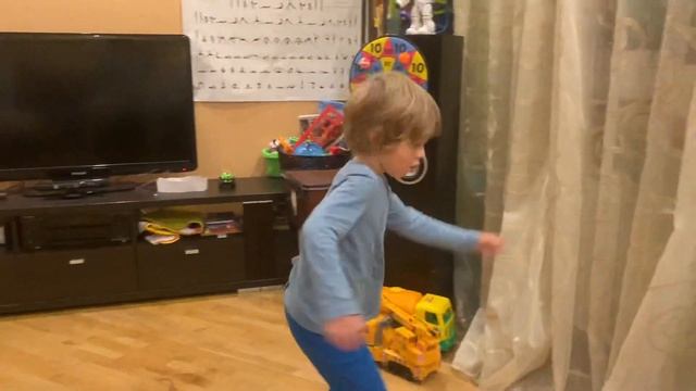 Dabro. На часах ноль ноль. Артём Редевский смотреть онлайн