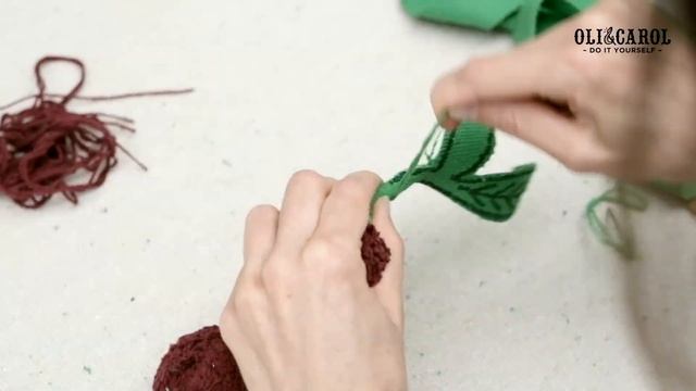 Video tutorial | Oli&Carol DIY Mery the Cherry смотреть онлайн