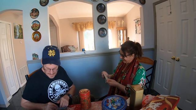 1423.США. ОТКРЫВАЕМ ПОСЫЛКУ ОТ РОДНЫХ ИЗ ТЮМЕНИ !! смотреть онлайн