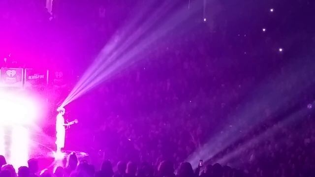 Justin Bieber @ iHeart Jingle Ball 2016 @ Staples LA смотреть онлайн