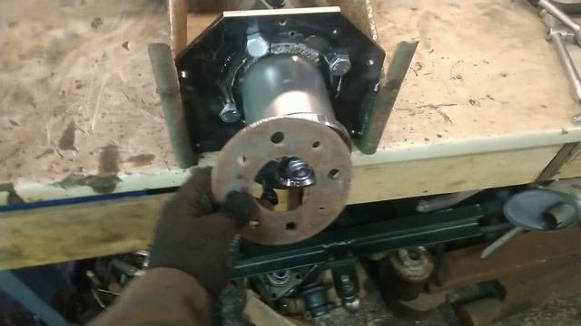 Ступица для колесного гидромотора на минипогрузчик смотреть онлайн