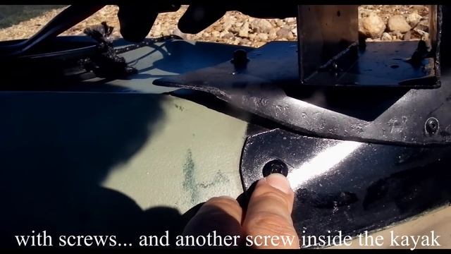 Trolling motor on a Kayak - Motor elétrico num Kayak смотреть онлайн
