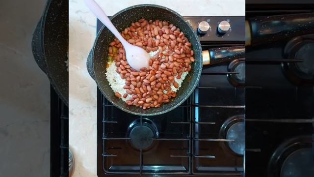 Пироги с тыквой и клюквой