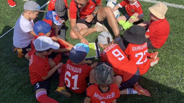 Хочу быть как Пеле - Моисеев Платон