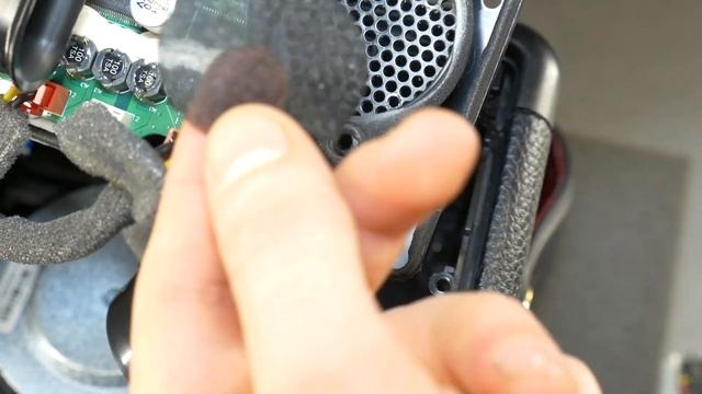 Teardown Marshall Kilburn II bluetooth speaker смотреть онлайн