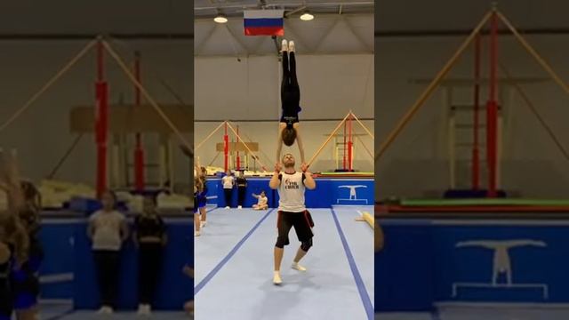 Cheerleading Style ? Смотри до конца! Персональные тренировки с флайерами | Private Coacing