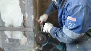 Макита   DGA 504  с кожухом 150мм