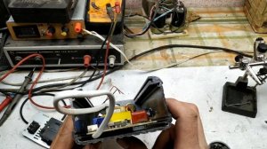 Супер-Простой регулятор мощности 220 вольт своими руками. Из того, что под рукой. Для новичков!