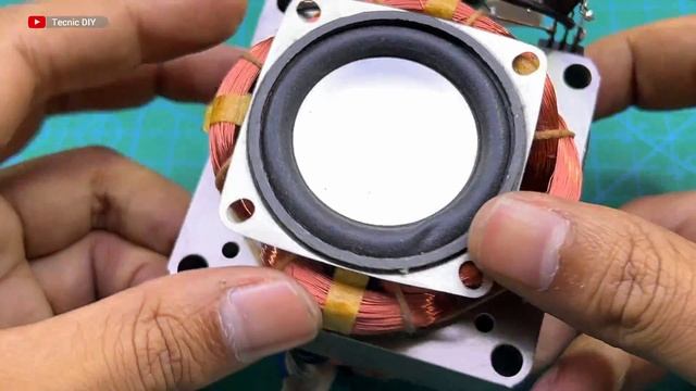 DIY Powerful Ultra Bass Amplifier, Amp Mini 500 Watts NO IC, Simple Circuit System смотреть онлайн