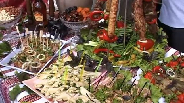 Нацменьшинства угостили харьковчан своими блюдами смотреть онлайн