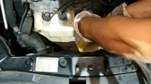 Как открутить масляный фильтр за 10 секунд своими руками...?