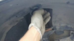 вторая часть снятие подкрылок и порога Рено Дастер+антикор подробно☝️