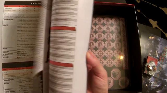 Unboxing - Warhammer 40k Kill Team Starter Set смотреть онлайн