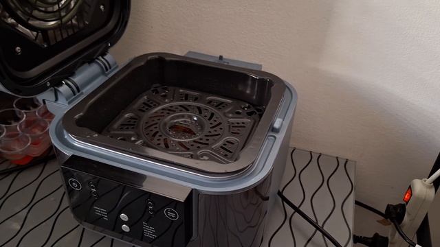 NINJA SPEEDI SALMON FILLET WITH PASTA POMIDORO 15 MIN RECIPE смотреть онлайн