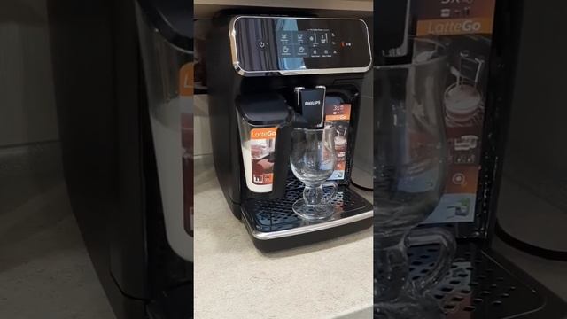 Обзор кофемашины Philips EP2231 40 Series 2200 смотреть онлайн