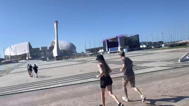 RUNNING смотреть онлайн