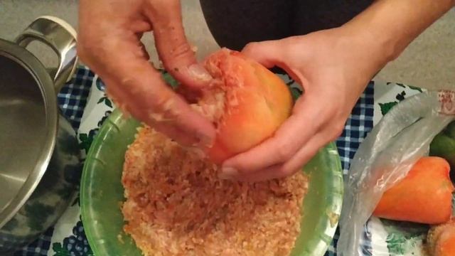 Вкуснейшее летнее блюдо зимой. Фаршированный замороженный перец. Простой рецепт. Ароматные перцы. смотреть онлайн