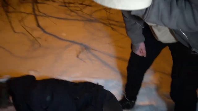 Это жесть. Просто он умирает на глазах Макса. Продолжение видео с канала Макс Ващенко смотреть онлайн