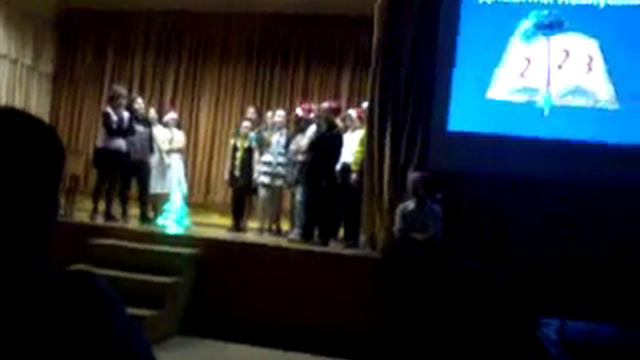 На елку надейся, а сам не плошай... смотреть онлайн