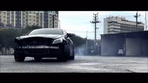 Мерседес банан ?