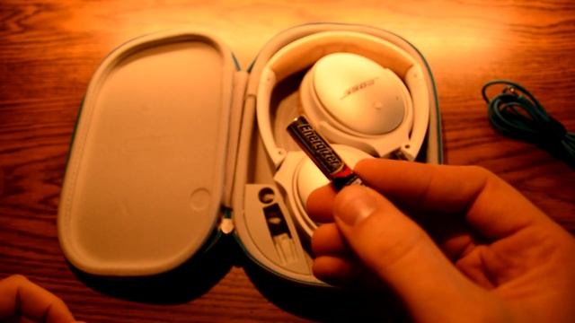 Bose QC 25 Headphone Case Mod - FIT THE CABLE INSIDE! смотреть онлайн