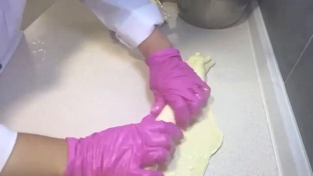 Фытыр это невероятно вкусный,нежный пирог из очень простых ингредиентов. смотреть онлайн