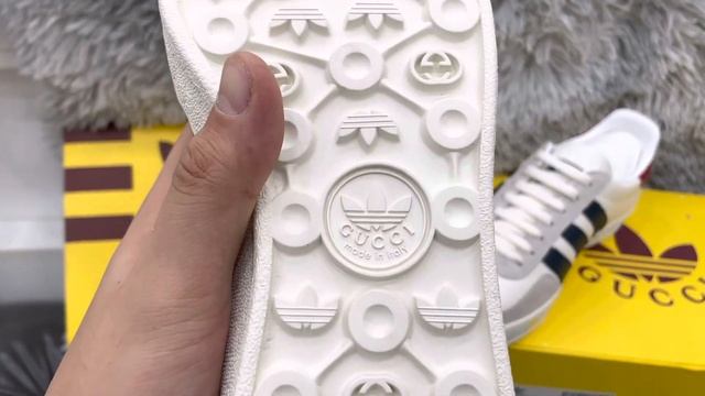 Adidas Originals x Gucci Gazelle white Order Check смотреть онлайн