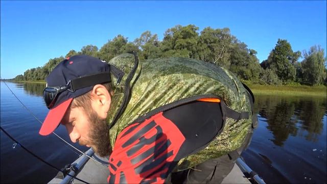 НЕВЕРОЯТНО ИНТЕРЕСНАЯ РЫБАЛКА река Ловать/Знакомство с СУДАКОМ/МОЙ ПЕРВЫЙ СУДАК смотреть онлайн