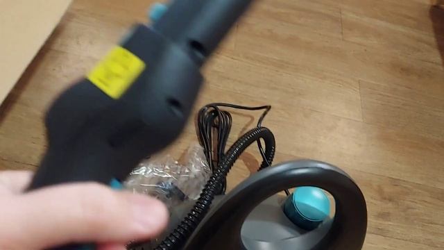 Распаковка пароочистителя Cecotec HydroSteam 2030 Active