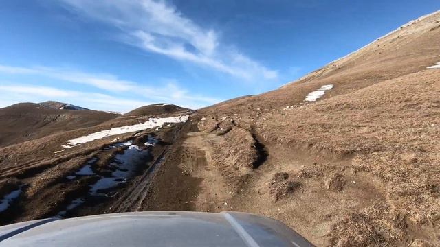 Подъем на гору Димац (2378 м) на Toyota Land Cruiser Prado 120 смотреть онлайн