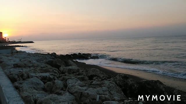 Рассвет на Средиземноморском побережье Турции,город Мерсин.