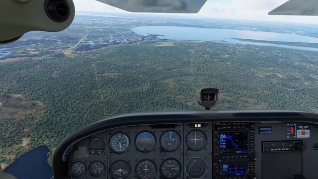 Real World Airbus Pilot Teaches Stewardess Wife to Fly on Microsoft Flight Simulator - Part 1 смотреть онлайн