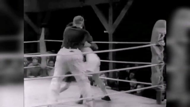 Чарли Чаплин - незаслуженно забытый король бокса)))) смотреть онлайн