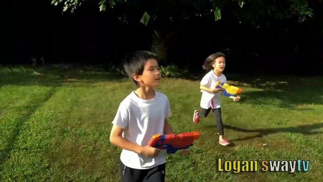 learning ABC Letter Alphabets with Water Blaster смотреть онлайн