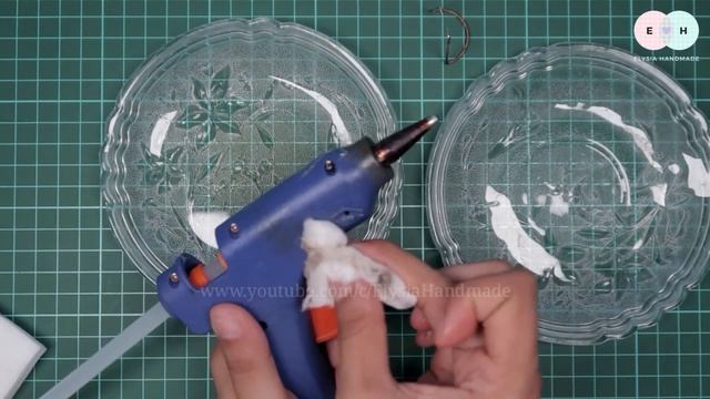 How To Clean Up The Glue Gun смотреть онлайн