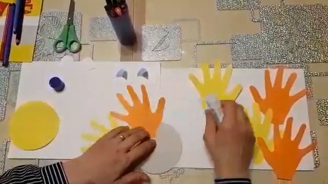 3 мая - День Солнца. Аппликацию "Солнышко" выполняет воспитатель Токарева Екатерина Вячеславовны смотреть онлайн