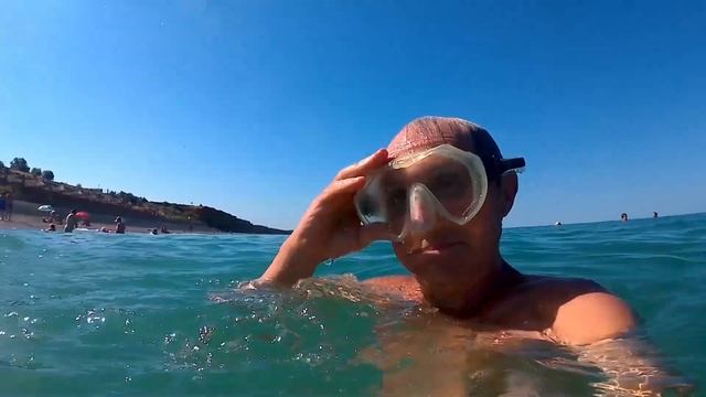 Крым. Море, пляж и масса развлечений. Как мы отдыхали на одном пляже в Николаевке 27 июля 2022 год смотреть онлайн