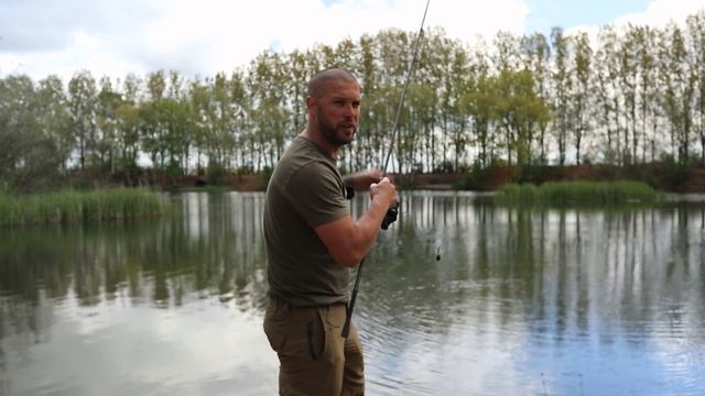 CARP FISHING | How To Clip Up To Islands | Carl Adams смотреть онлайн