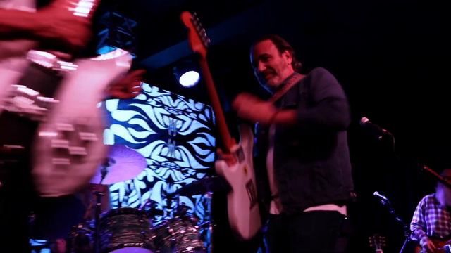 Happy Birthday Jason Sinay | LIVE with the Rickenbacker 330 Light Show смотреть онлайн