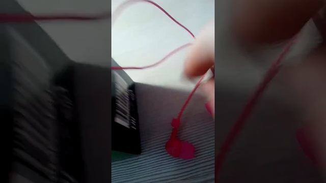 Как сделать КАССУ из наушников(обязательно проводных)и коробки из под чая???!!!! смотреть онлайн