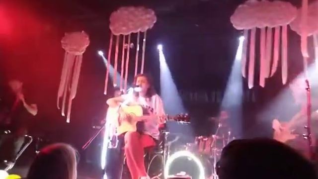 Екатерина Яшникова с Группой - Города (live @ SPb, Культурный центр "Сердце", 17.11.2018) смотреть онлайн