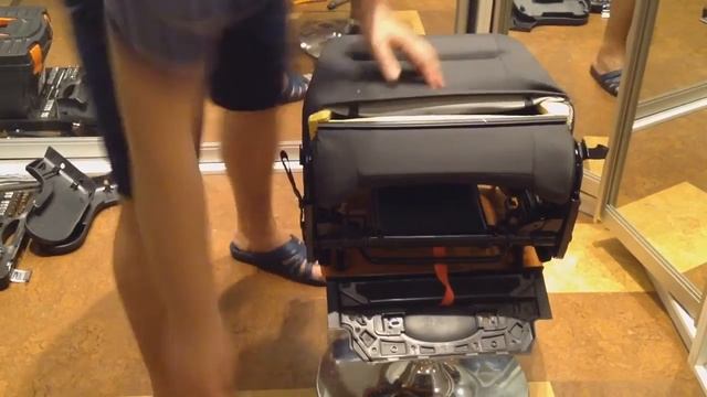 Разборка второго ряда сидений Фольксваген Туран (анонс)Разборка второго ряда сидений Фольксваген Тур смотреть онлайн