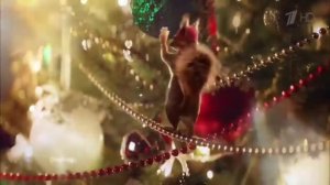 Новогодняя заставка Первого канала 2019-2020-Белка на елке-4