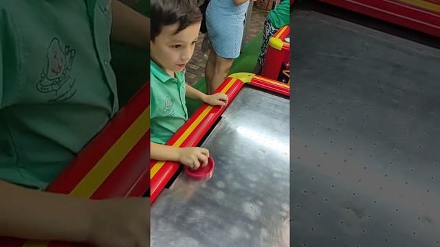 кто победит? игра в настольный теннис,12.07.2021 смотреть онлайн