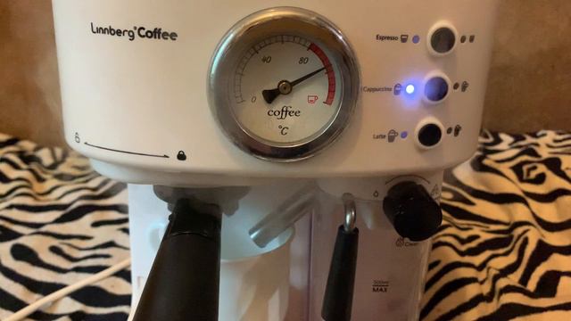 Кофемашина смотреть онлайн