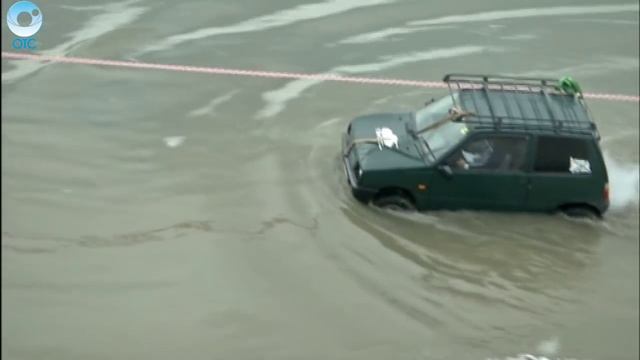 Больше грязи - ближе победа. В Новосибирске прошли особые автомобильные гонки смотреть онлайн