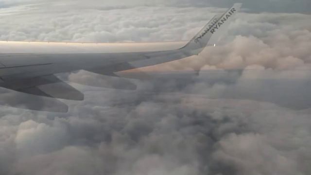 Ryanair Trip Report Cologne / Bonn CGN to Palma de Mallorca PMI operated by Malta Air Boeing 737-80 смотреть онлайн