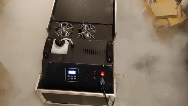 Генератор тяжелого дыма 2550w смотреть онлайн